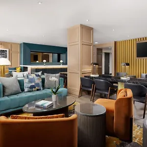 Hotel By Marriott Downtown Manhattan/world Trade Center Area ****